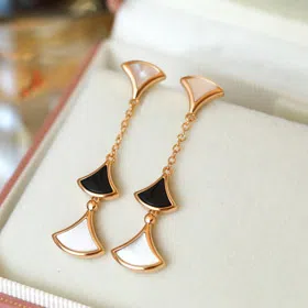 Bulgari fan-shaped white mother-of-pearl diamond earrings black agate long earrings-3861  